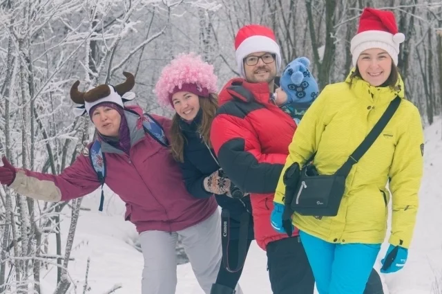 Волонтёры активно помогают содержать сад в порядке