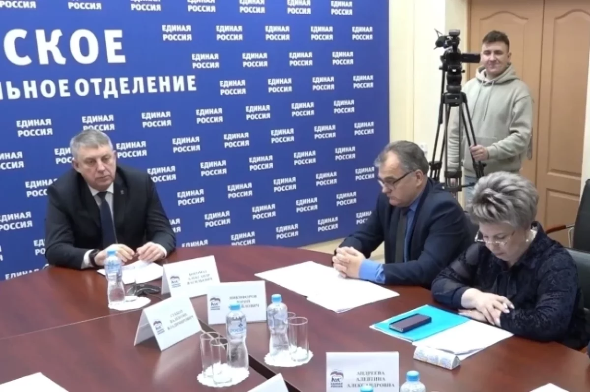 Министр просвещения отметил Брянскую область за строительство школ