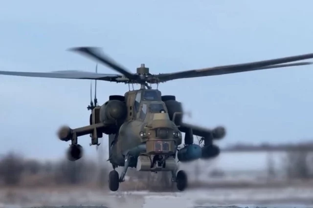 Вертолет Ми-28мн на боевой задаче. 