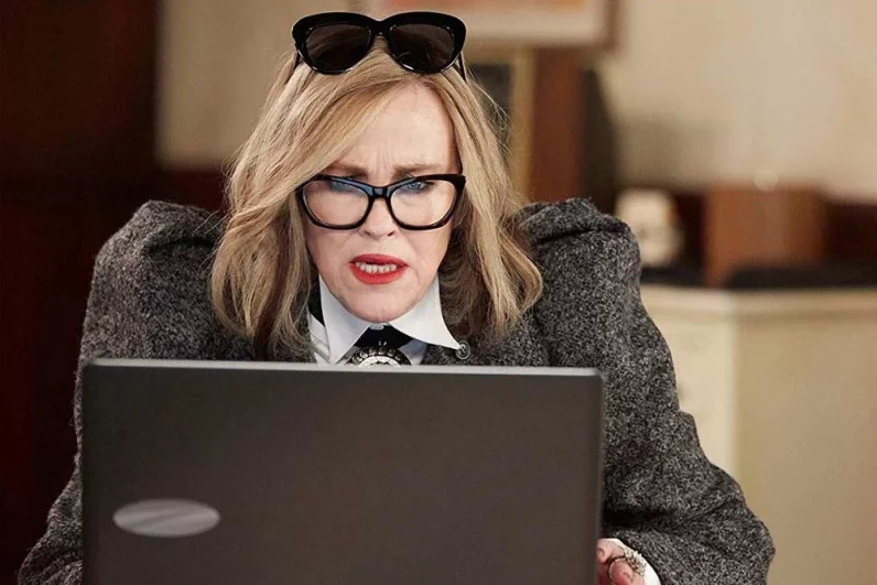 Кэтрин О’Хара в фильме «Шиттс Крик», 2015-2020 годы.