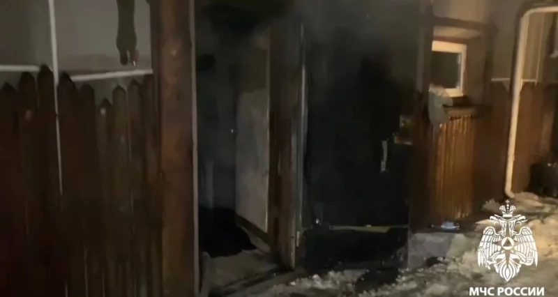 Огонь охватил 70 квадратных метров.