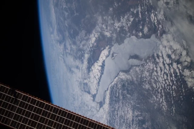 Вид на Байкал с борта МКС