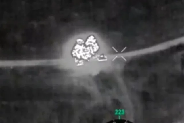 Десятки БПЛА поддерживают баллистику, которая уже настигла цели в Днепропетровской области.