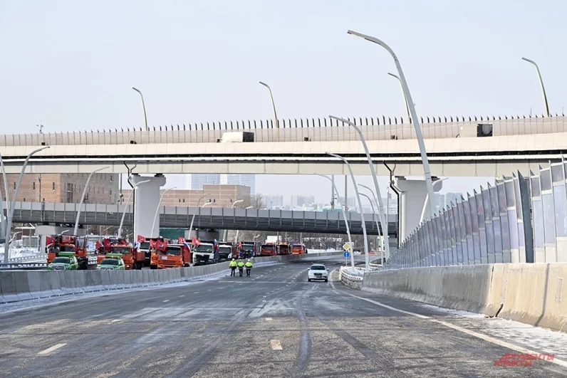 После открытия новых участков длина Южной рокады составила около 40 километров.