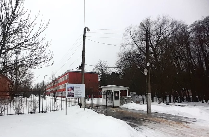 КПП при  входе  на территорию школы обложено мешкам с песком – картина, привычная для Шебекино.