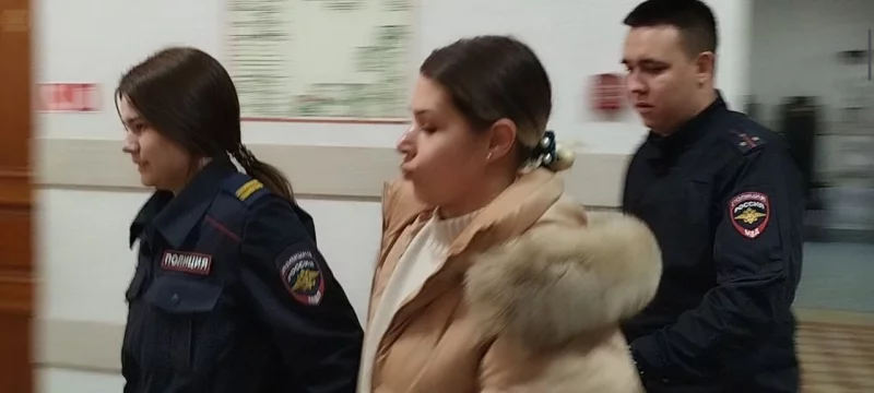 В Самарский областной суд Екатерину Тархову этапировали впервые. Ранее дело слушала районная инстанция.