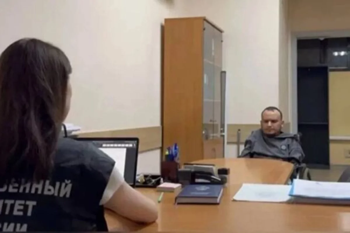 Избивал сына и брил дочерей. Инвалида-садиста Бакса судят в Подмосковье