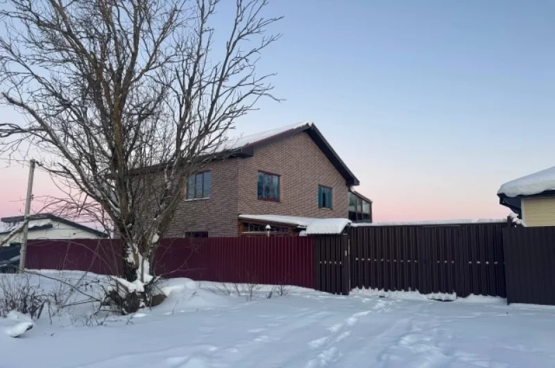 Дом в Яльгелево, где жил убийца.