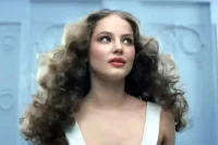 Руслана Коршунова в рекламе Nina Ricci. 