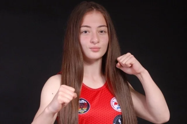 Даже спустя два года после пропажи дочери семья Цомартовых не опускает руки и делает всё возможное, чтобы найти её.