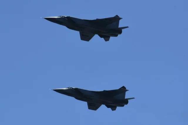 Появление в небе российских МиГ-31К гарантирует, что по очередной военной цели прилетят беспощадные «Кинжалы».