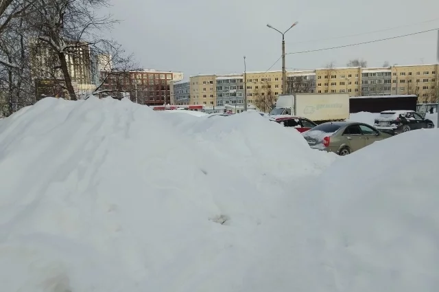Пермь заросла огромными сугробами