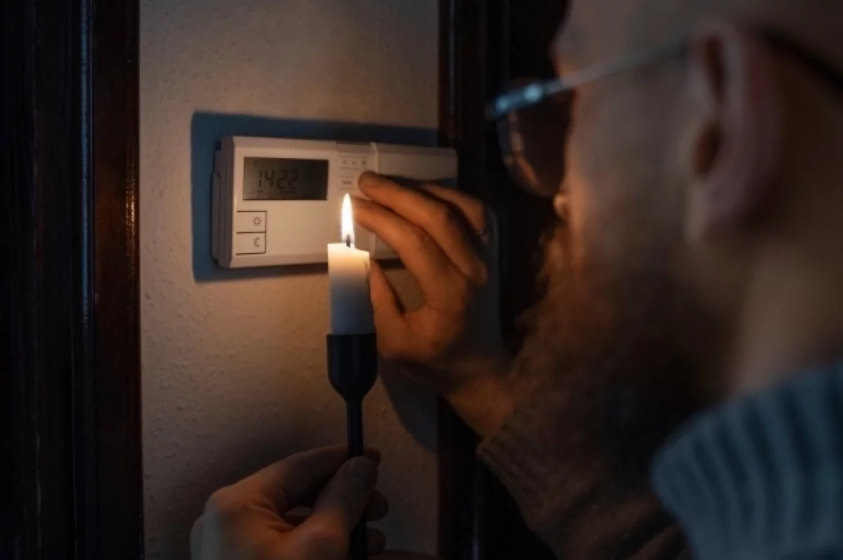 Восемь районов Карелии ждут отключения света до 15 февраля