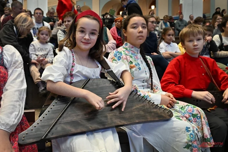 Среди лауреатов конкурса оказалось много любителей и детей, что сделало его по-настоящему всенародным.