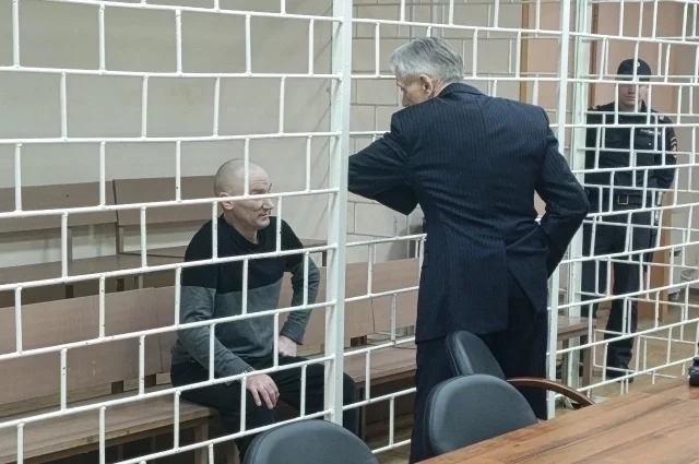 Убийца девушки в свинарнике перед заседанием общался с адвокатом
