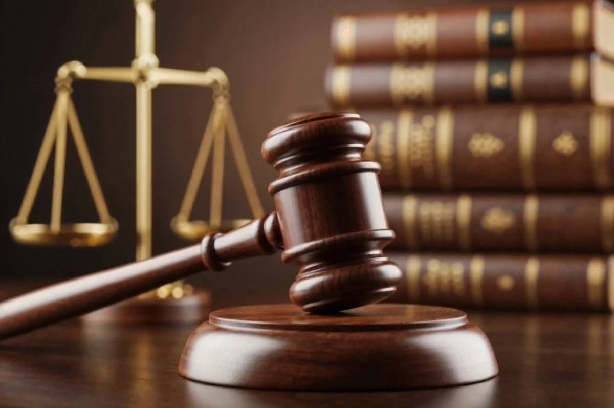 Житель КЧР получил 6 лет за попытку зарезать мужа, защищавшего жену