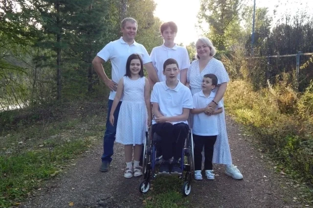 Семья Алексиных