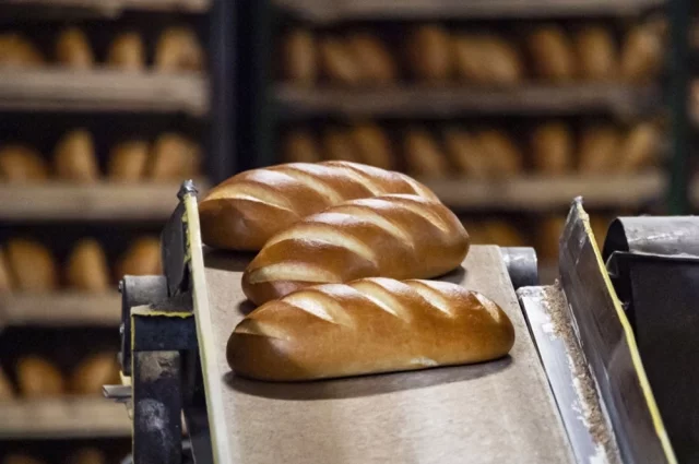 Больше всего пищевых добавок используется в безглютеновом хлебе