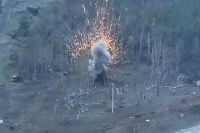 Борт врага был сбит во время отражения нашего удара по военным целям противника.