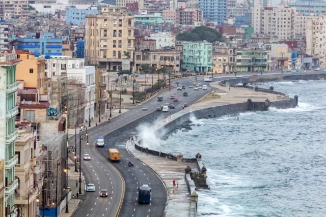 На Кубе страдают целые отрасли, в продукции которых заинтересован весь мир.