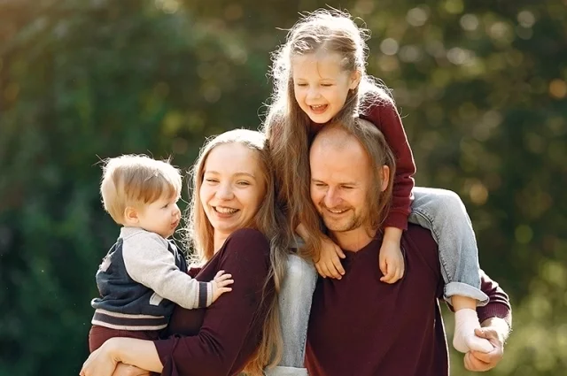 Глава республики Рустам Минниханов прямо заявил, что одними лишь пособиями проблему не решить, нужны рабочие места и перспективы для молодежи.