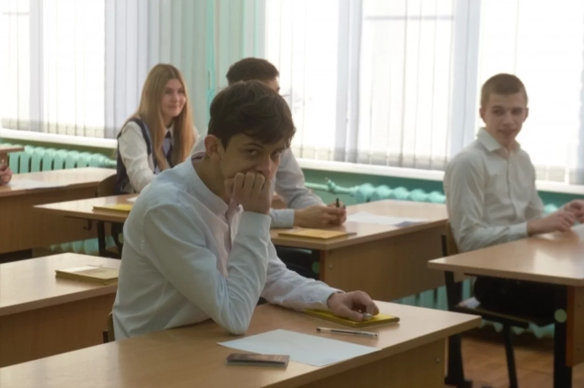 Более 7 тыс. девятиклассников из Карелии участвуют в итоговом собеседовании