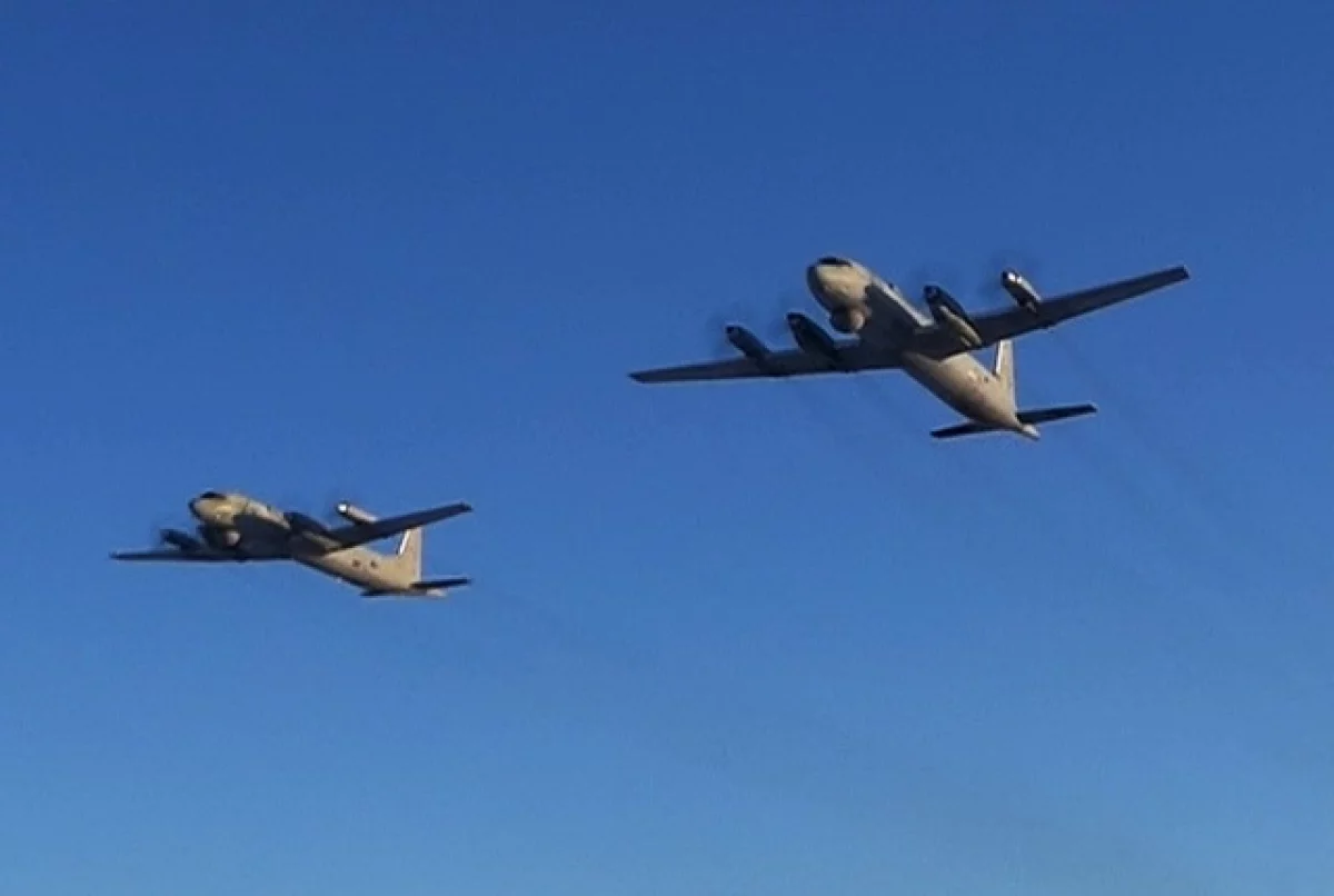 Самолёты Ил-38 искали подлодки у берегов Камчатки