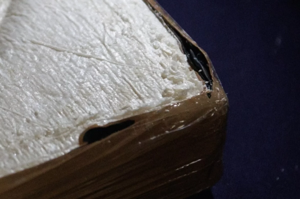 В Хабаровске перехватили партию кокаина из Москвы на 14 млн рублей