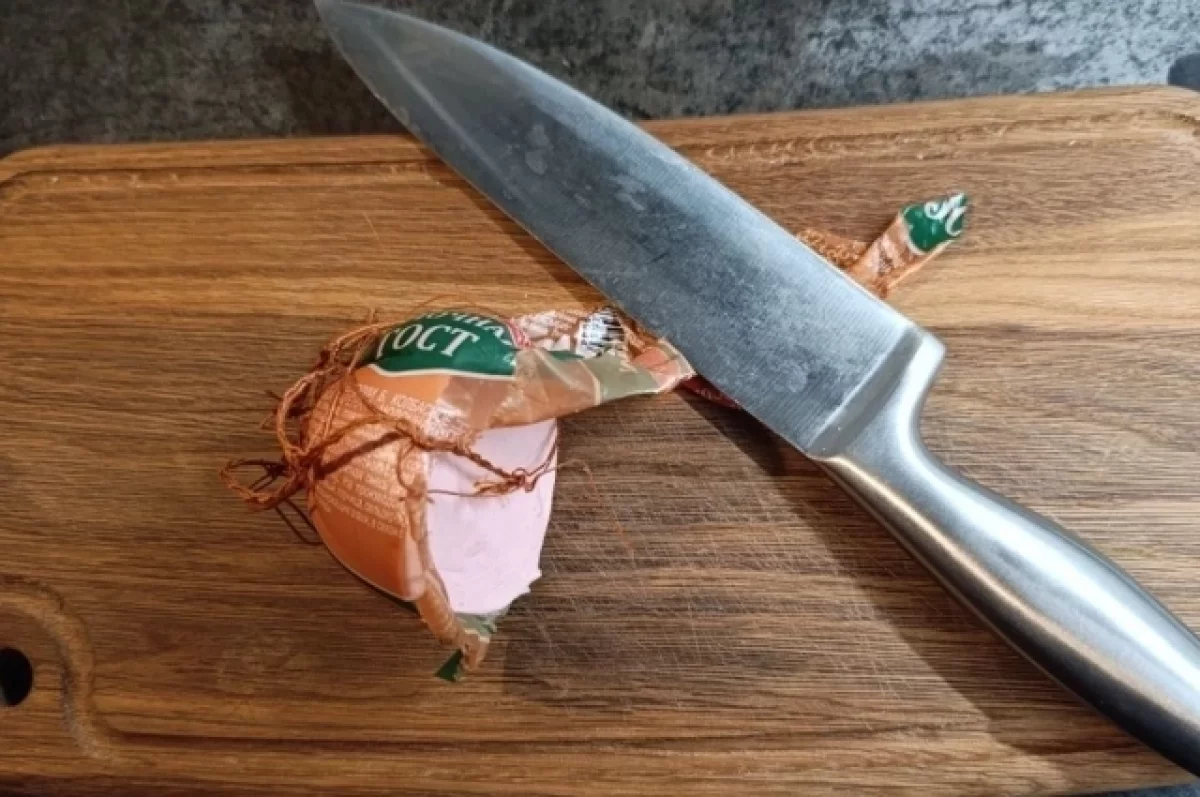 Под Волгоградом нашли павильон с продуктами без документов