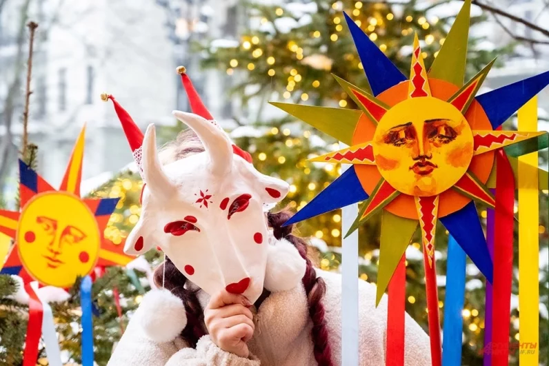 Заглянуть на праздник можно каждый день до 22 февраля с 12:00 до 20:00. Площадки работают во всех округах. Главная «точка притяжения»- Зимний клуб «Москва» на Тверском бульваре.