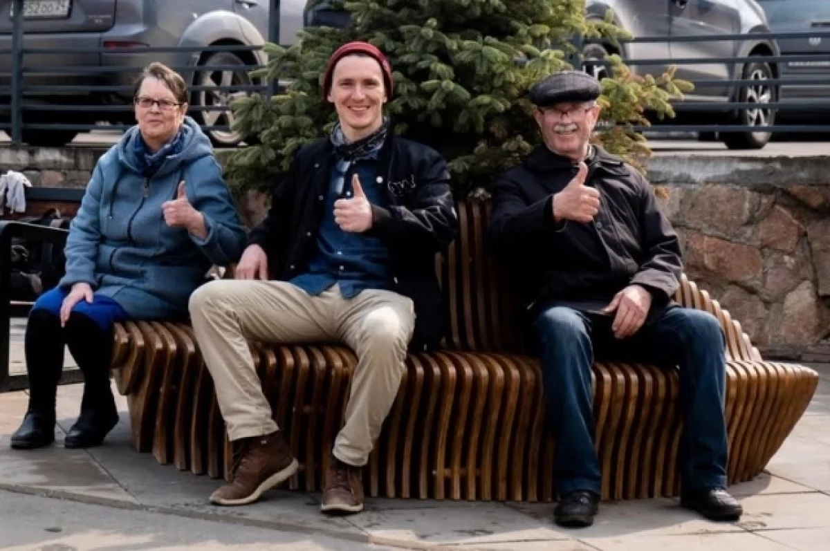 Для благоустройства дворов приобретут и уличную мебель. 