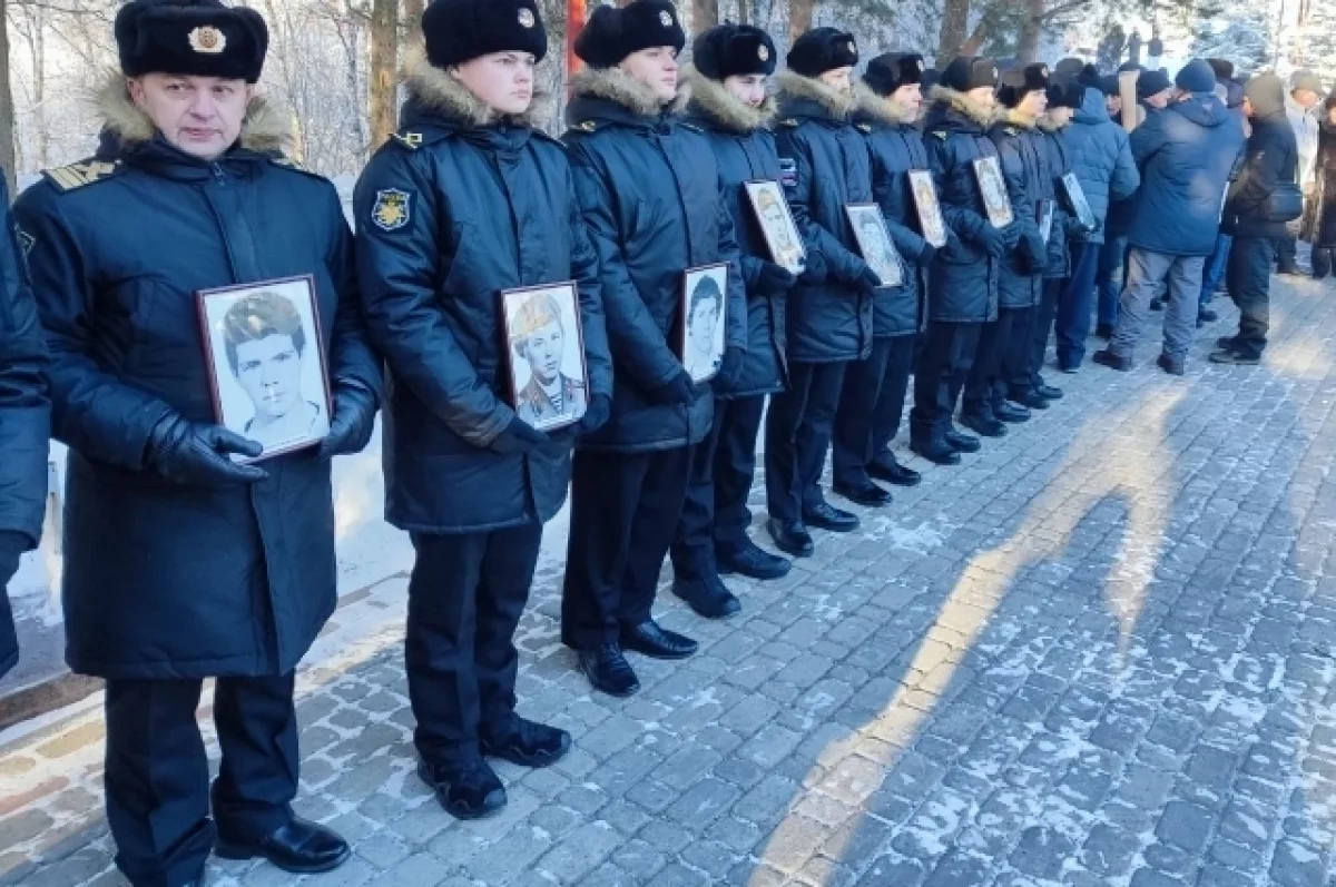 В Петрозаводске вспоминали подвиг воинов-афганцев