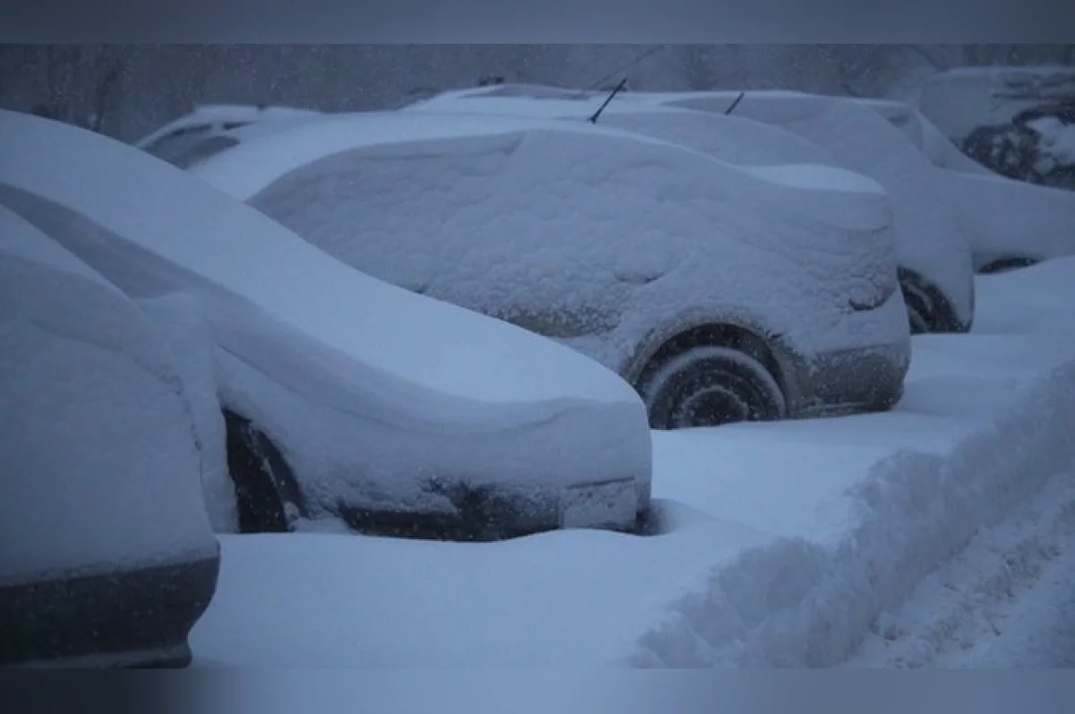Жителей РТ призвали не пользоваться личными авто из-за снежных завалов