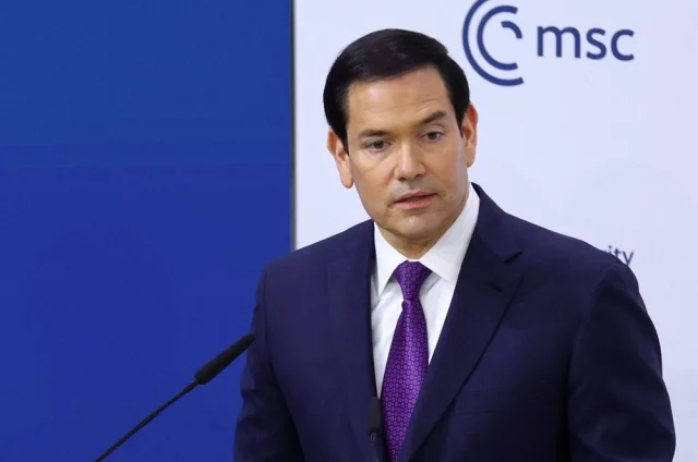 Госсекретарь США Марко Рубио выступает на Мюнхенской конференции по безопасности.