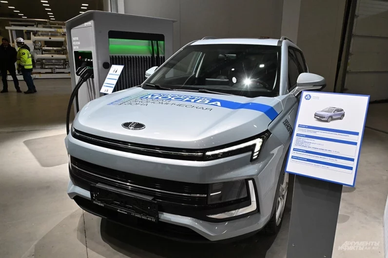 Отечественные аккумуляторы, по словам экспертов, помогут увеличить дальность хода электромобилей на 105км.