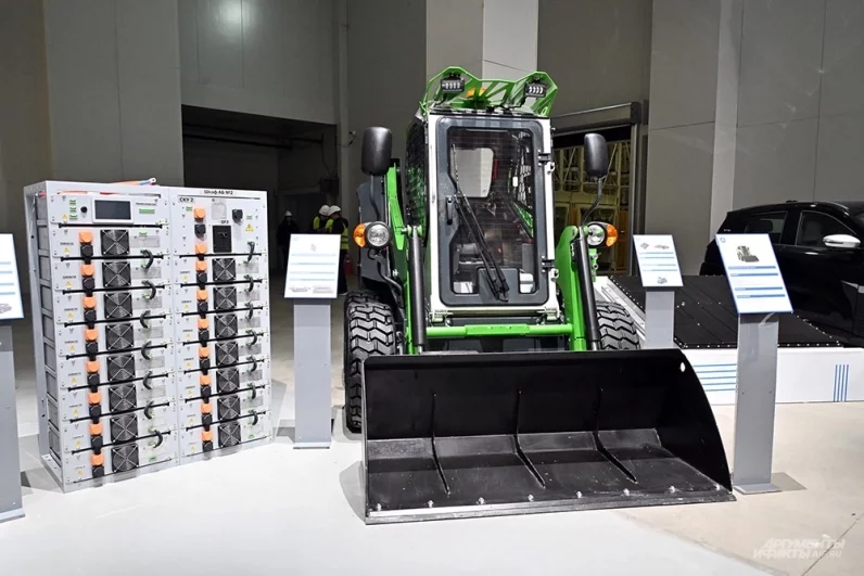 Также планируют выпускать батареи для сельскохозяйственной и уличной техники.