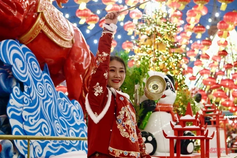 Гостей ждут интерактивный квест «Загадка Лунного Нового года» и мастер-классы по созданию фонариков и хунбао.