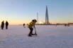 ...кто-то катается по льду на самокатах...