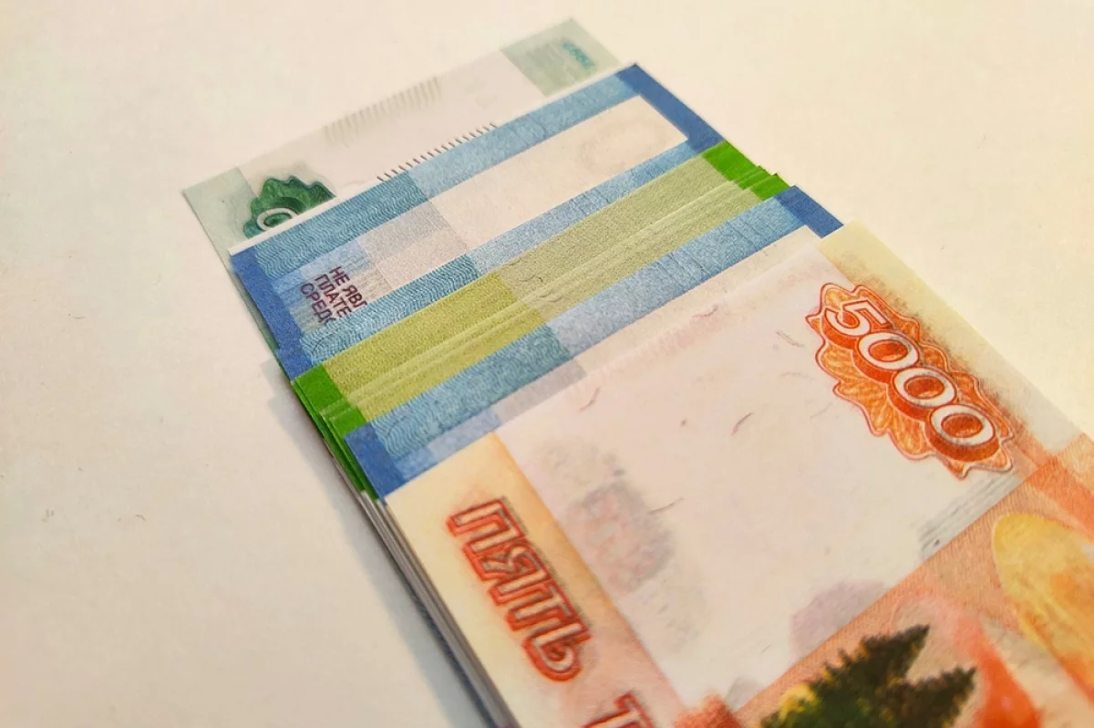 Среднестатистический хабаровчанин хранит 406 тысяч рублей в банке — ЦБ