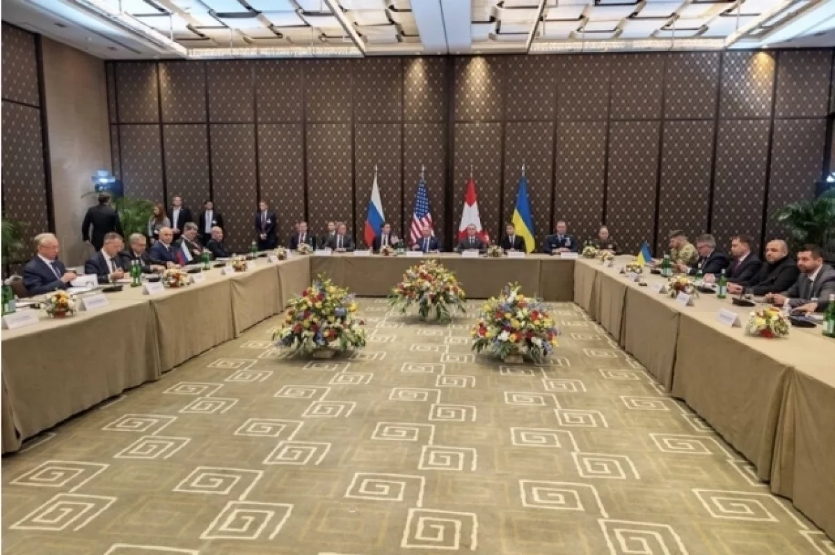 Встречи второго дня переговоров в Женеве проходят за закрытыми дверями