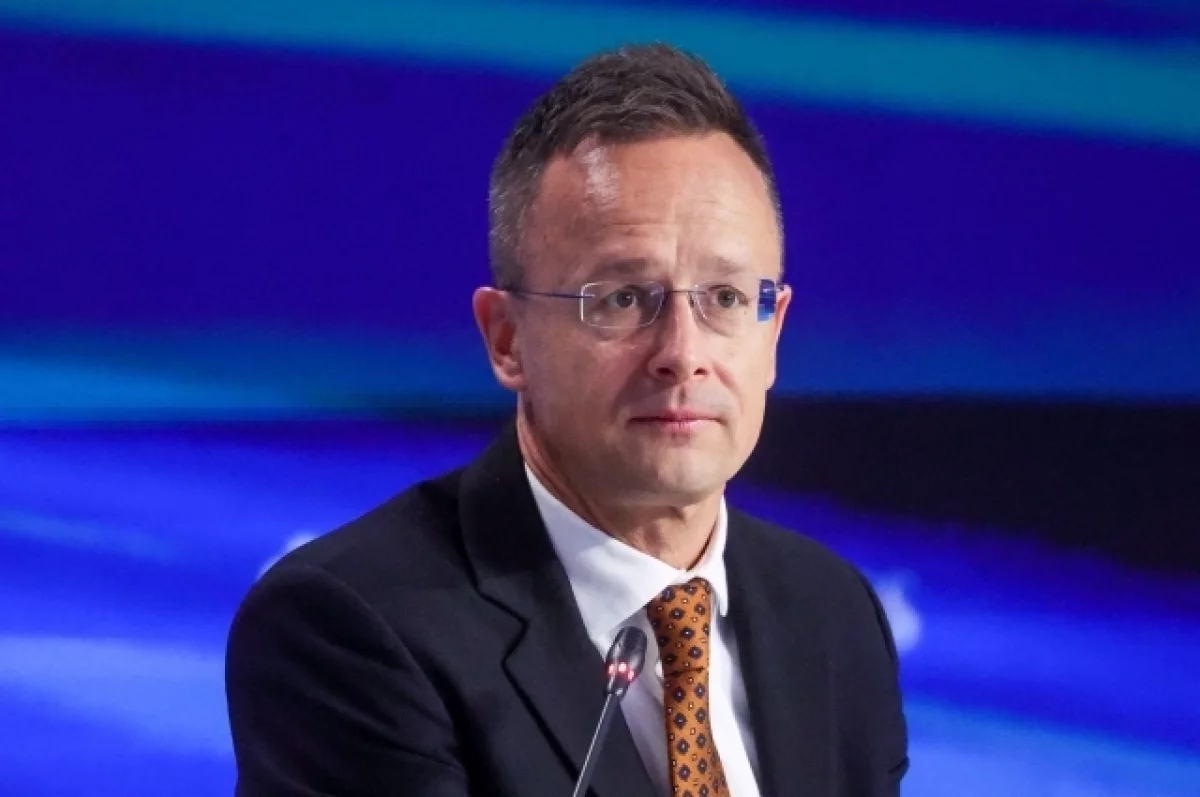 Сийярто: ЕС утратил статус глобального игрока в политике и экономике