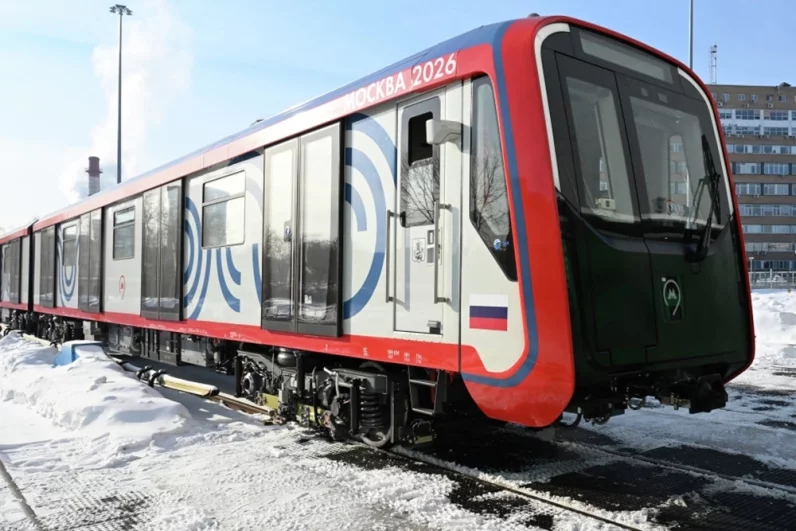 В среду, 18 февраля, столичный метрополитен показал, как проводится обкатка новых поездов «Москва-2026». Первые вагоны модели «Москва-2026» поступили в  подземку в конце прошлого года.
