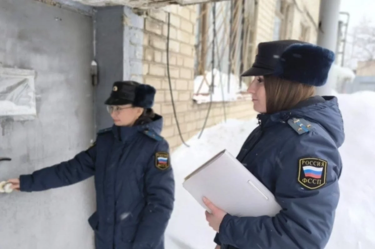 В Прикамье мать добилась выплаты за смерть сына под упавшей бетонной плитой