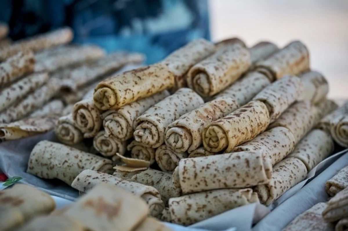 Во Владивостоке «Рыбацкая Масленица» накормит гостей корюшкой и блинами