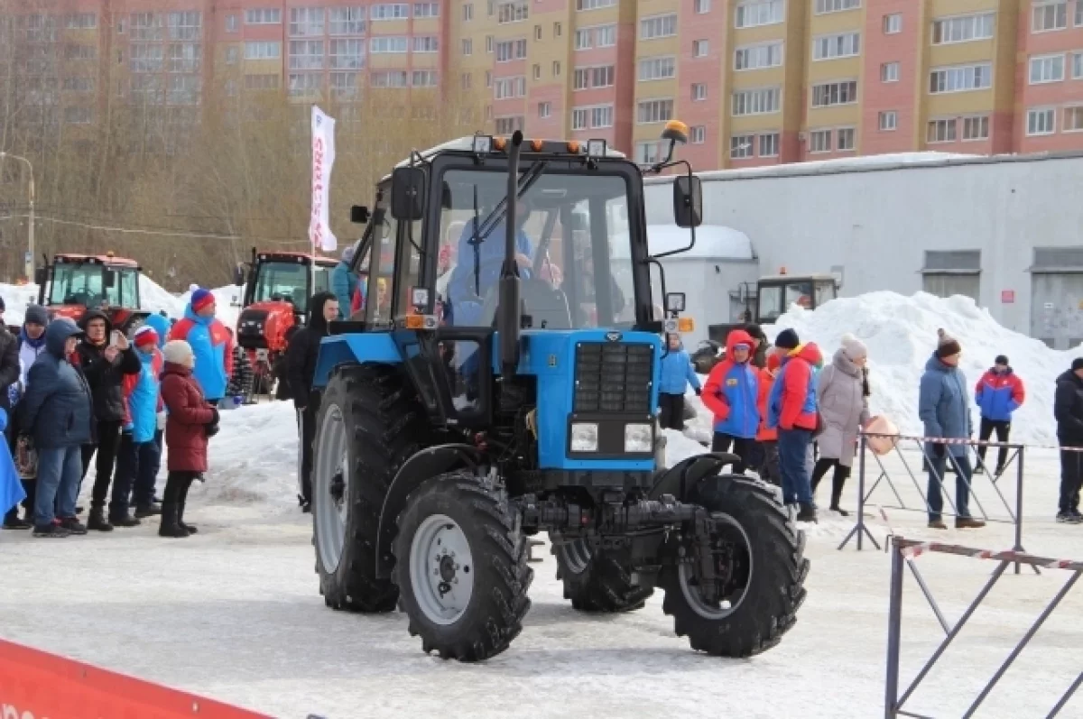У жителя Алтая конфисковали трактор, на котором он совершил преступление