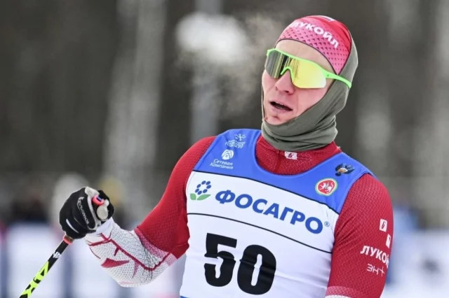Александр Большунов.