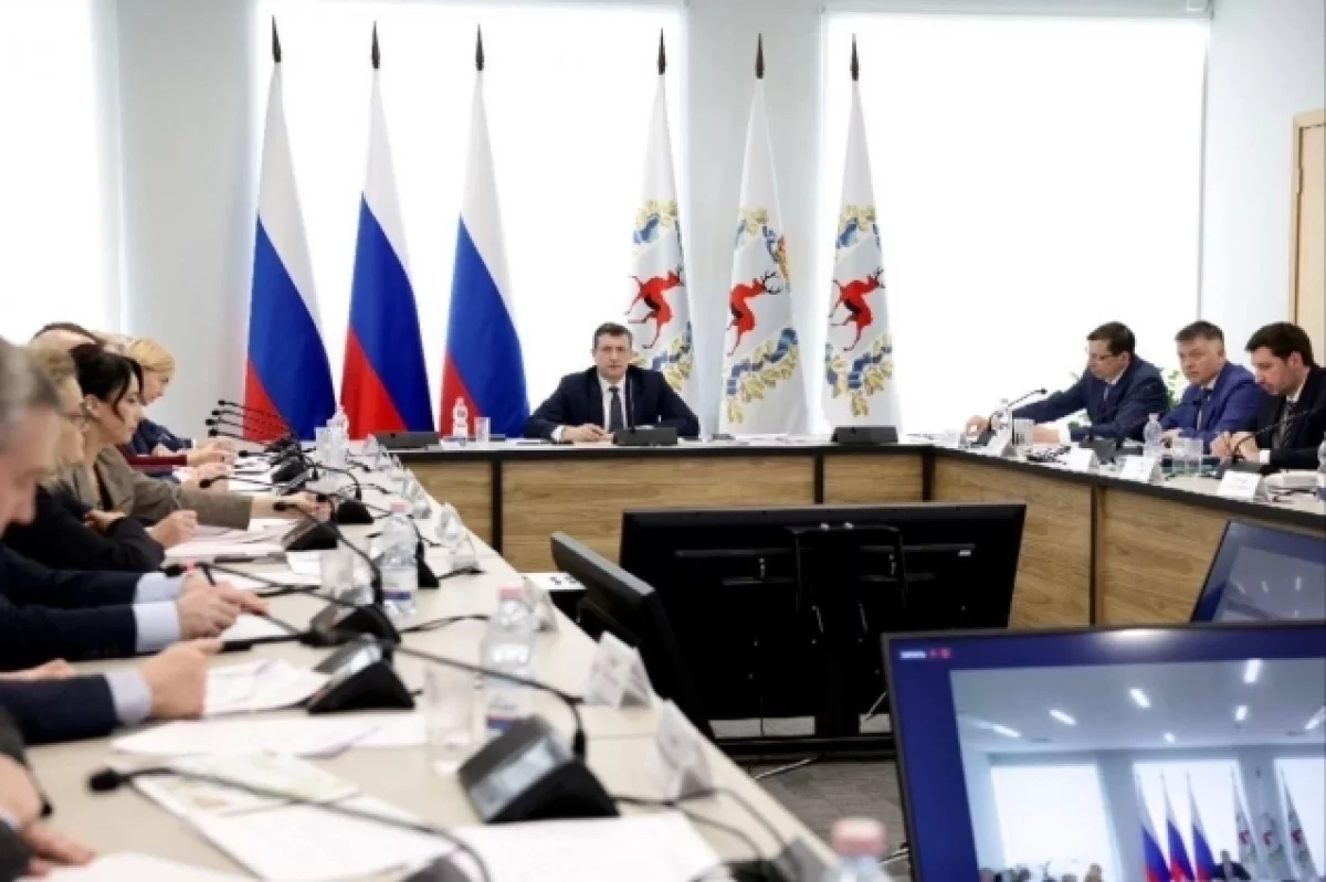 Глеб Никитин обсудил антикризисные меры для лесопромышленного комплекса