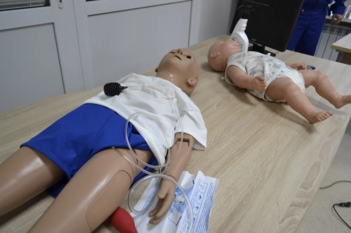 В Тюмени родителей обучают оказывать детям первую помощь