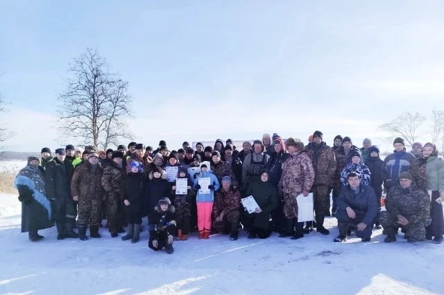 В соревнованиях приняли участие более 50 рыбаков
