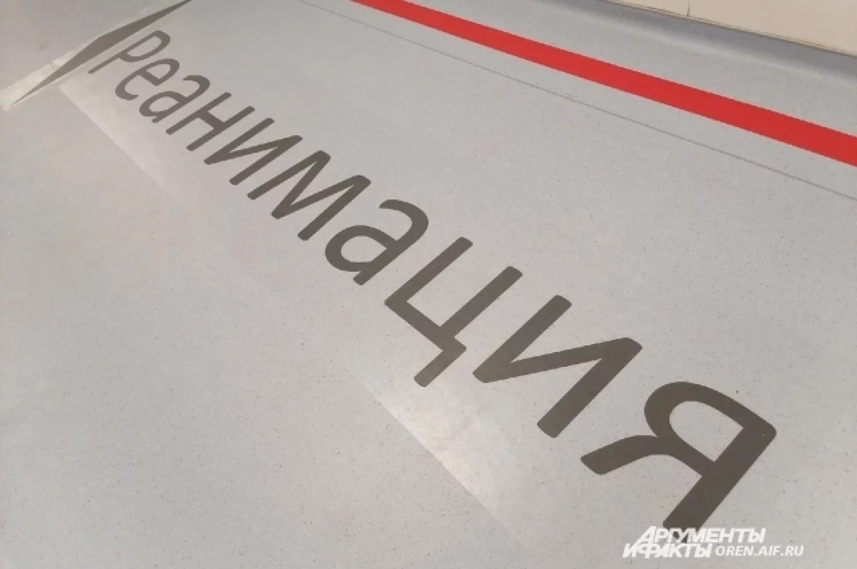 В Петербурге дворник поймал ребёнка, упавшего с седьмого этажа